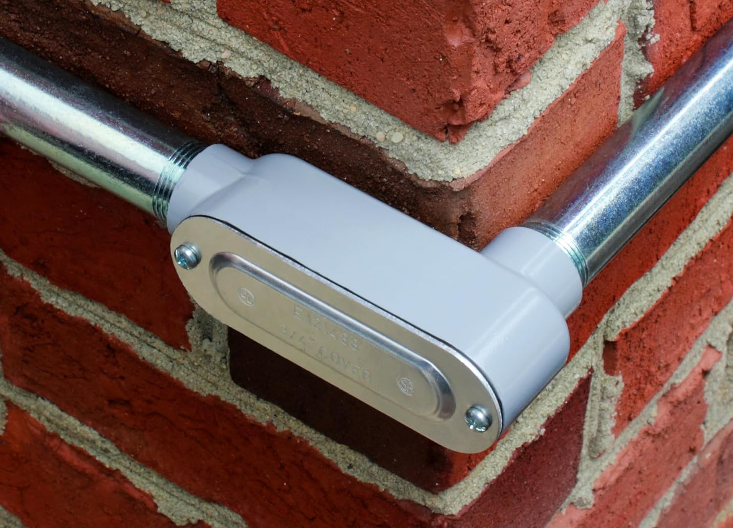 Sigma Electric, Gray Sigma Engineered Solutions ProConnex 02-55643LB Rigid Type Lb Body 1-Inch Conduit Fitting, 1-Pack, Size - Image 4