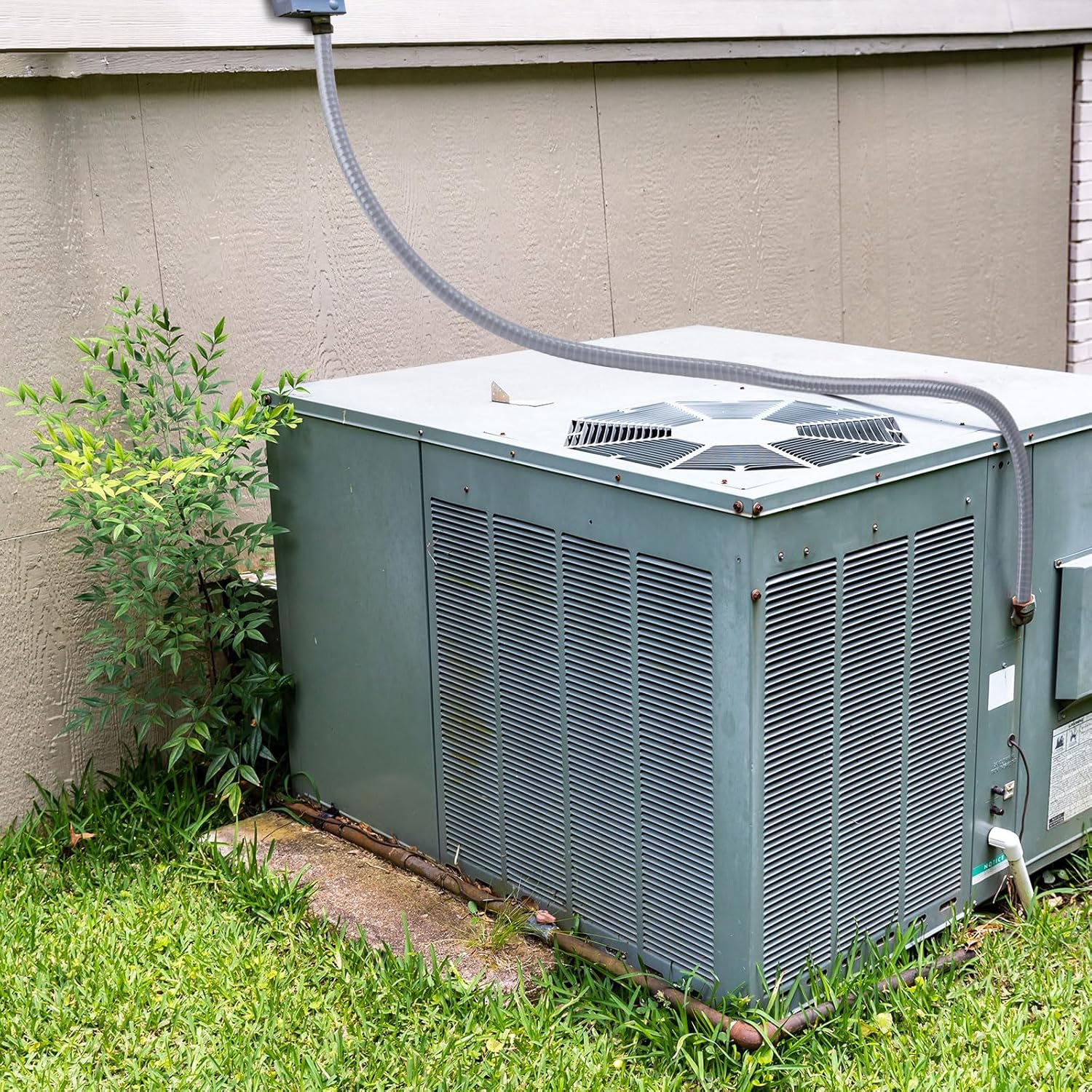 Hosuly 35 ft Electrical Liquid Tight Conduit and Connector Kit Flexible Non Metallic 1/2 Inch 35 ft Conduit 5 Angle and 7 Straight Fittings Conduit Straps - Image 6